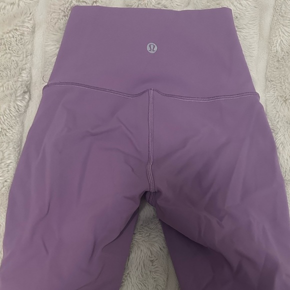 LULULEMON purple leggings - Picture 2 of 3
